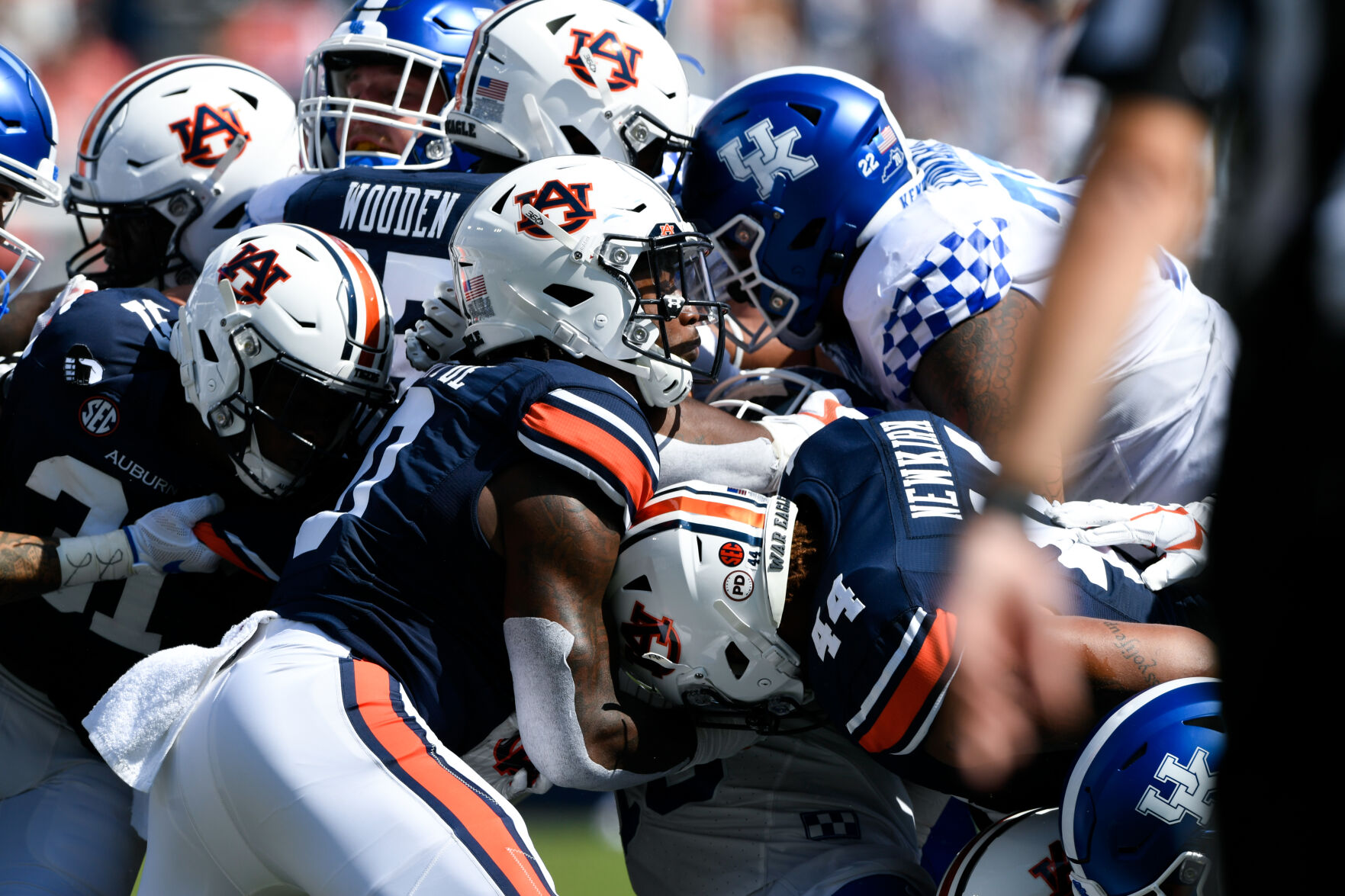 Football: Auburn vs Kentucky